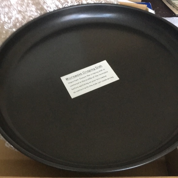 NIB Microwave crisping dish - Picture 2 of 3